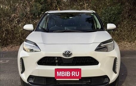 Toyota Yaris Cross, 2022 год, 1 344 000 рублей, 10 фотография