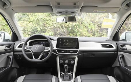 Volkswagen T-Roc I, 2026 год, 3 099 900 рублей, 9 фотография