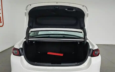 Mazda 3, 2021 год, 1 225 000 рублей, 8 фотография