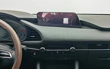 Mazda 3, 2021 год, 1 225 000 рублей, 11 фотография