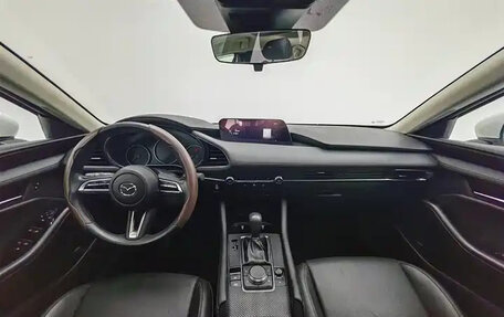 Mazda 3, 2021 год, 1 225 000 рублей, 22 фотография