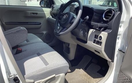Toyota Passo III, 2022 год, 660 000 рублей, 14 фотография