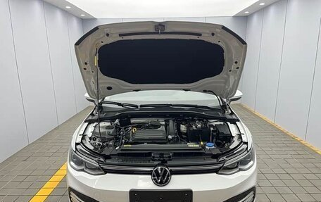 Volkswagen Golf VIII, 2022 год, 2 150 000 рублей, 10 фотография
