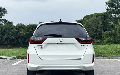 Honda Fit, 2022 год, 1 200 534 рублей, 6 фотография