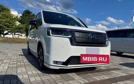 Honda Stepwgn, 2023 год, 2 345 000 рублей, 13 фотография
