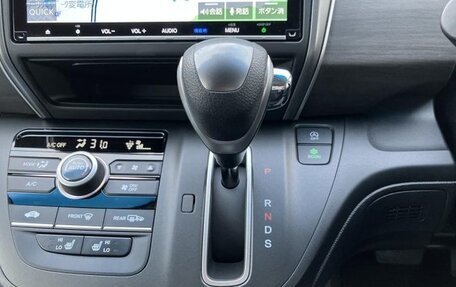 Honda Freed II, 2023 год, 1 270 000 рублей, 10 фотография