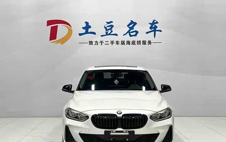 BMW 1 серия, 2022 год, 1 365 000 рублей, 7 фотография