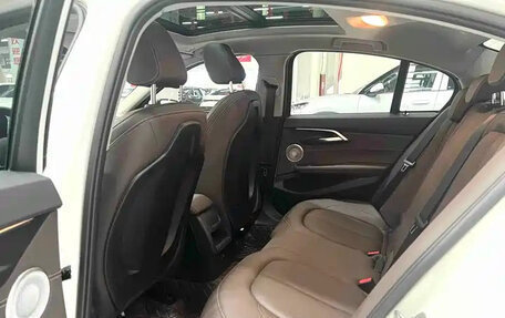BMW 1 серия, 2022 год, 1 365 000 рублей, 12 фотография