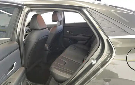 Hyundai Elantra, 2023 год, 1 025 000 рублей, 3 фотография