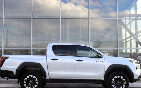 Toyota Hilux, 2025 год, 7 385 000 рублей, 7 фотография
