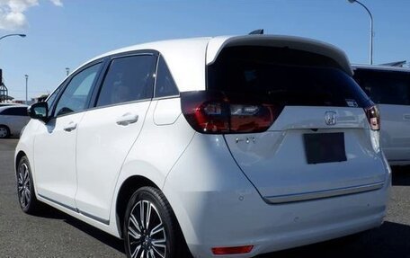 Honda Fit, 2021 год, 944 000 рублей, 2 фотография