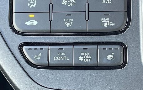 Honda Stepwgn, 2022 год, 2 224 000 рублей, 17 фотография