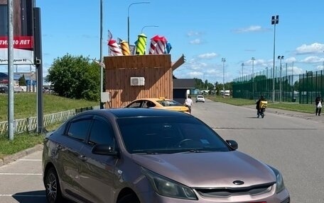 KIA Rio IV, 2019 год, 1 100 000 рублей, 2 фотография
