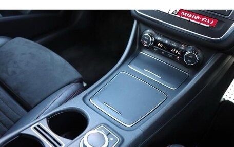 Mercedes-Benz CLA, 2018 год, 1 300 000 рублей, 7 фотография