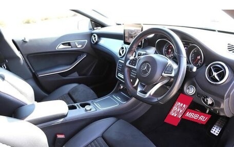 Mercedes-Benz CLA, 2018 год, 1 300 000 рублей, 5 фотография