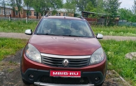 Renault Sandero I, 2014 год, 780 000 рублей, 1 фотография