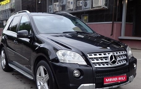 Mercedes-Benz M-Класс, 2011 год, 2 000 000 рублей, 1 фотография