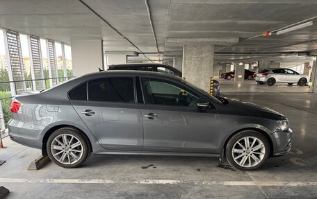 Volkswagen Jetta VI, 2015 год, 1 290 000 рублей, 15 фотография