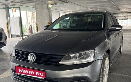 Volkswagen Jetta VI, 2015 год, 1 290 000 рублей, 12 фотография