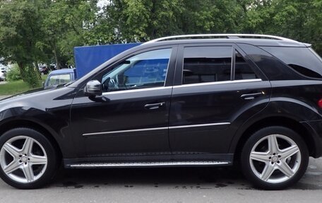 Mercedes-Benz M-Класс, 2011 год, 2 000 000 рублей, 4 фотография