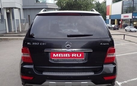 Mercedes-Benz M-Класс, 2011 год, 2 000 000 рублей, 6 фотография