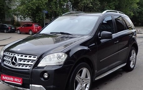 Mercedes-Benz M-Класс, 2011 год, 2 000 000 рублей, 3 фотография