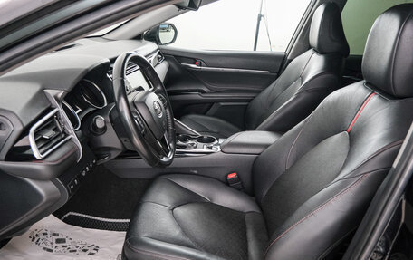 Toyota Camry, 2020 год, 3 199 000 рублей, 8 фотография