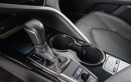 Toyota Camry, 2020 год, 3 199 000 рублей, 16 фотография