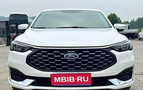 Ford Escort, 2021 год, 980 002 рублей, 7 фотография