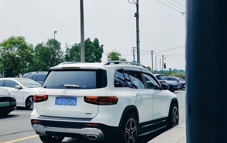 Mercedes-Benz GLB, 2023 год, 2 255 000 рублей, 3 фотография
