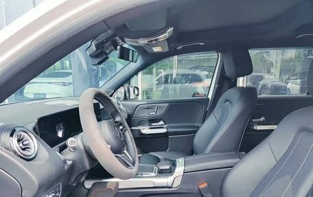 Mercedes-Benz GLB, 2023 год, 2 255 000 рублей, 13 фотография