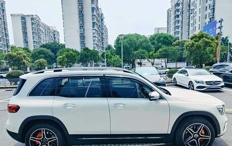 Mercedes-Benz GLB, 2023 год, 2 255 000 рублей, 8 фотография
