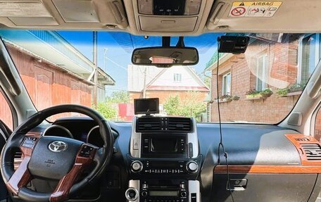 Toyota Land Cruiser Prado 150 рестайлинг 2, 2013 год, 3 200 000 рублей, 8 фотография