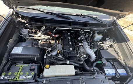 Toyota Land Cruiser Prado 150 рестайлинг 2, 2013 год, 3 200 000 рублей, 18 фотография
