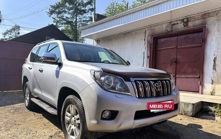 Toyota Land Cruiser Prado 150 рестайлинг 2, 2013 год, 3 200 000 рублей, 24 фотография
