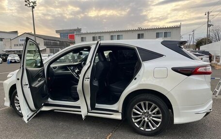 Toyota Harrier, 2019 год, 2 146 000 рублей, 10 фотография