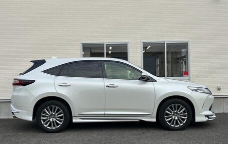 Toyota Harrier, 2019 год, 2 146 000 рублей, 6 фотография