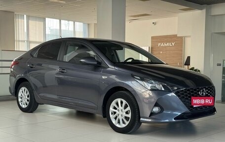 Hyundai Solaris II рестайлинг, 2021 год, 1 550 000 рублей, 3 фотография