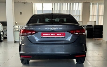 Hyundai Solaris II рестайлинг, 2021 год, 1 550 000 рублей, 5 фотография