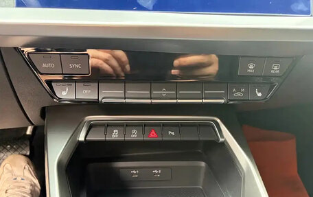 Audi A3, 2022 год, 1 990 000 рублей, 15 фотография