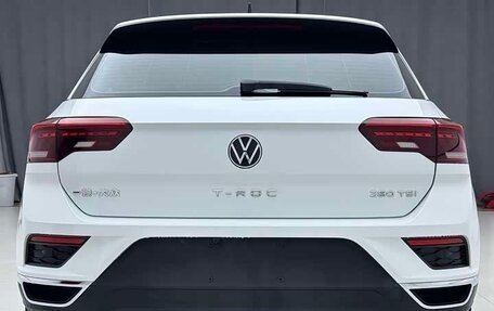 Volkswagen T-Roc I, 2022 год, 1 850 000 рублей, 5 фотография
