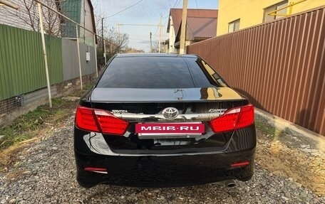 Toyota Camry, 2014 год, 1 800 000 рублей, 4 фотография