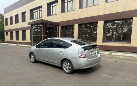 Toyota Prius, 2009 год, 565 000 рублей, 3 фотография