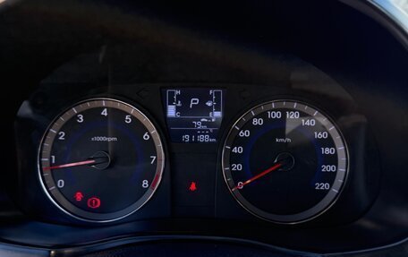 Hyundai Solaris II рестайлинг, 2016 год, 630 000 рублей, 10 фотография