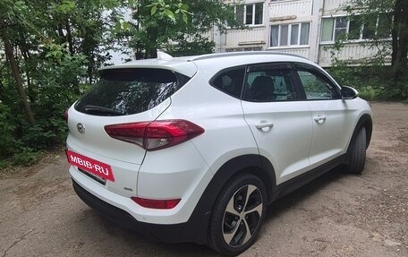 Hyundai Tucson III, 2016 год, 1 900 000 рублей, 2 фотография