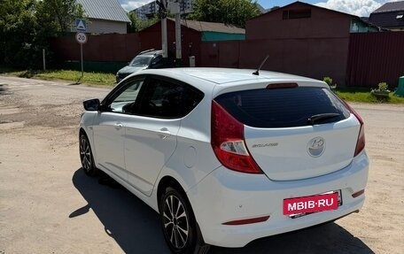 Hyundai Solaris II рестайлинг, 2016 год, 630 000 рублей, 6 фотография