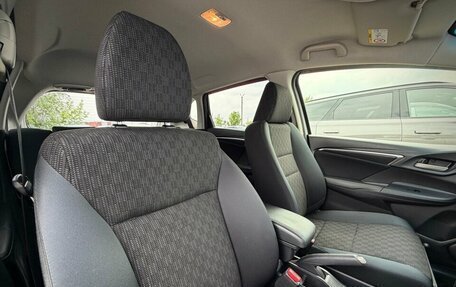 Honda Fit III, 2014 год, 1 050 000 рублей, 26 фотография