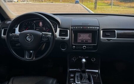 Volkswagen Touareg III, 2017 год, 4 650 000 рублей, 2 фотография