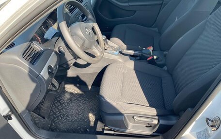 Volkswagen Jetta VI, 2013 год, 1 300 000 рублей, 7 фотография