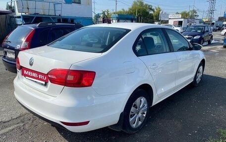 Volkswagen Jetta VI, 2013 год, 1 300 000 рублей, 3 фотография